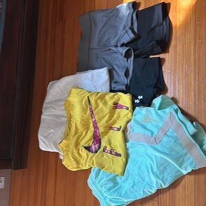 Women’s athletic wear bundle.